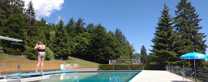 Piscine des Replans / 1450 Sainte-Croix