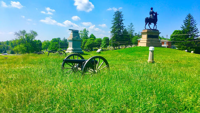 Memorial to Major General Oliver O. Howard