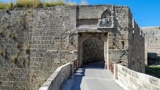 Saint Athanasios Gate