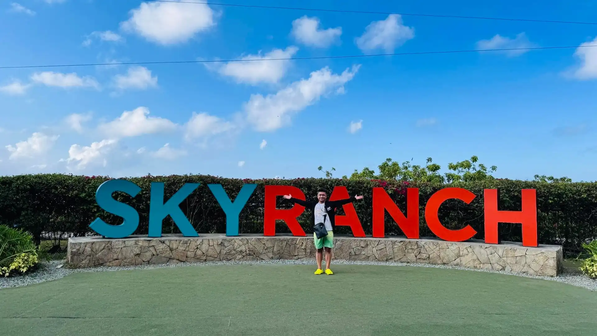 Hotels near Sky Ranch Tagaytay