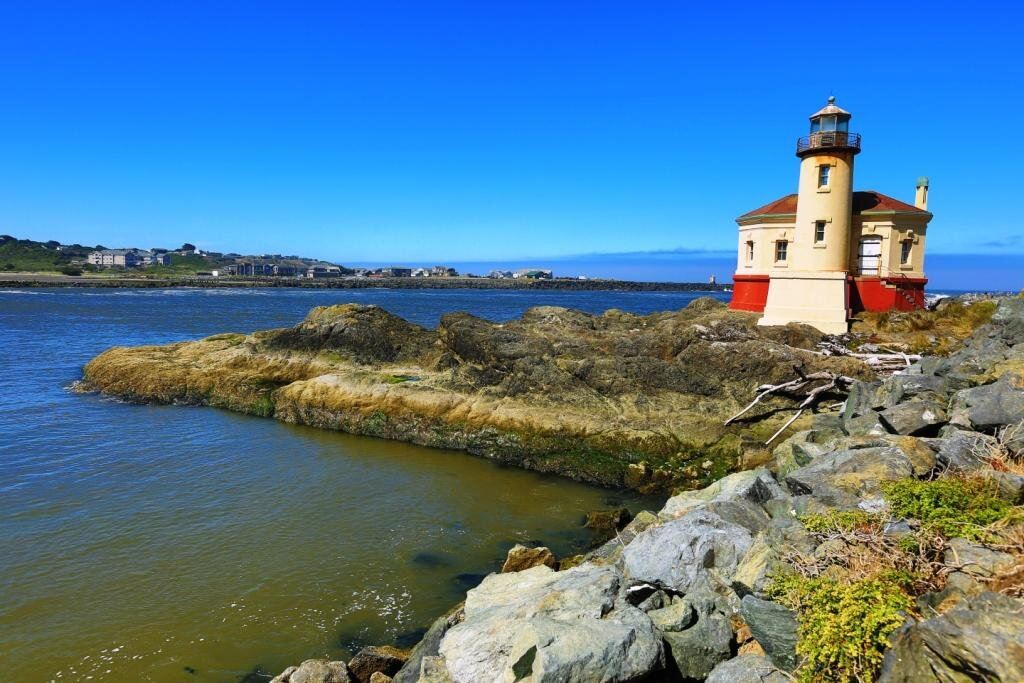 Coquille River Lighthouse