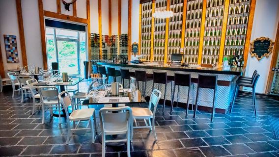 Stone's Throw Winery