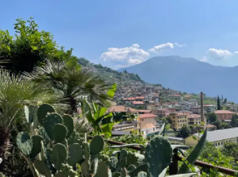 Parco Grotta Cascata Varone