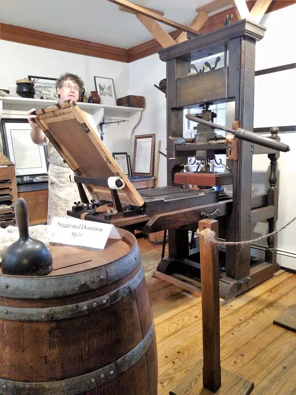 2_The Printing Office Of Edes And Gill