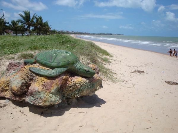 Intermares Beach