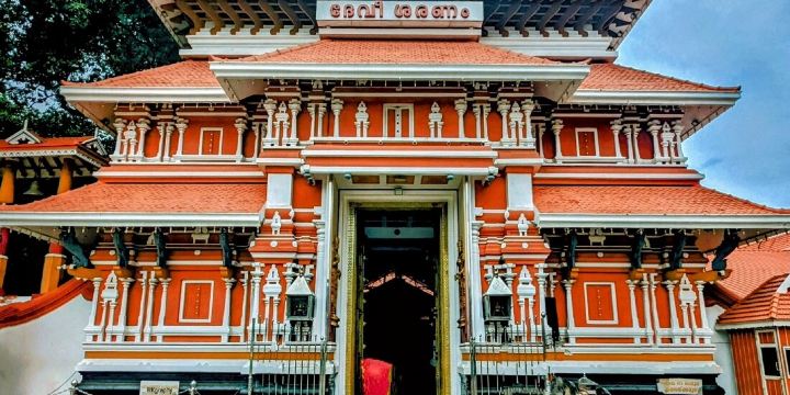 Paramekkavu Bhagavathi Temple Thrissur