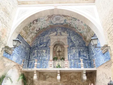 Porta da Senhora da Piedade (Porta da Vila)