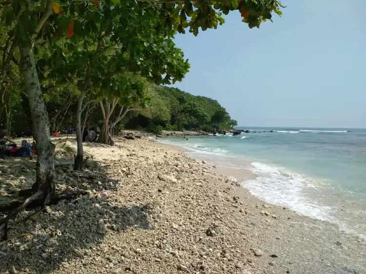 Hotels near Tanjung Lesung Sailing Club