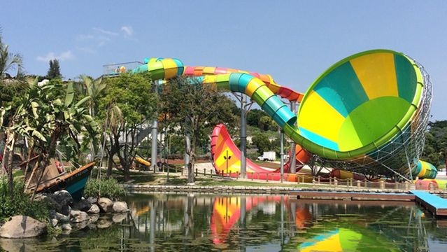 Six Flags Hurricane Harbor Oaxtepec