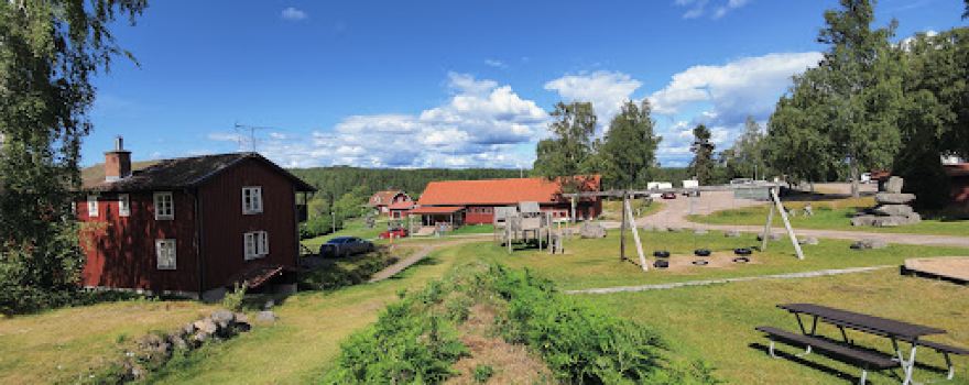 Stenkällegården