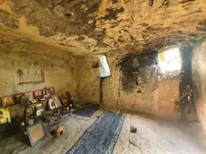Bozioru Cave Dwellings