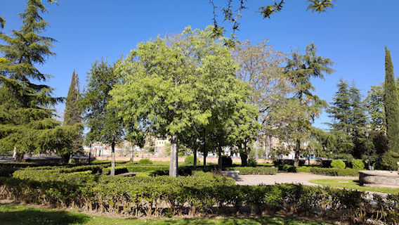 López de Ayala Park