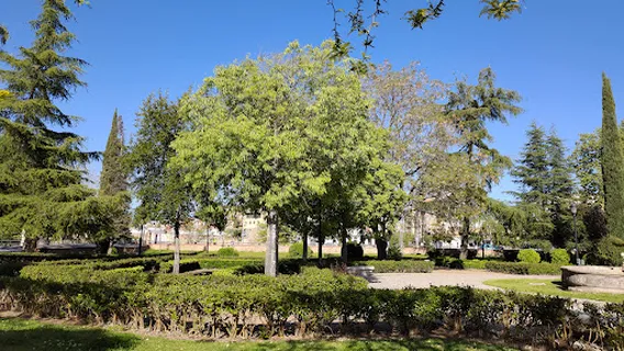 López de Ayala Park