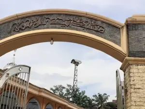 Masjid Agung Kemang Manis