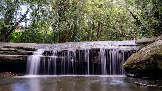 Terrys Creek Waterfall