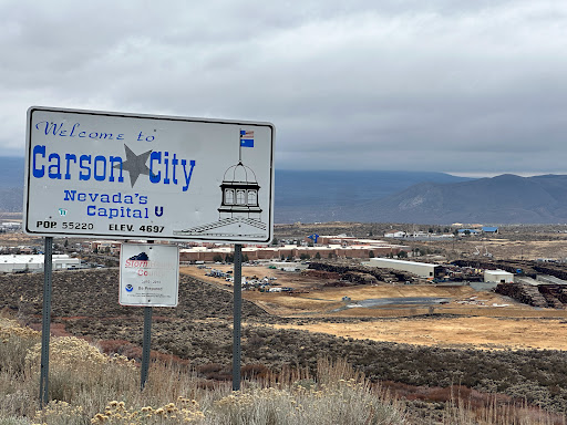 réductions sur les billets de Road sign of Carson City Nevada’s Capital ...