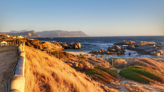 The Simon's Town Country Club