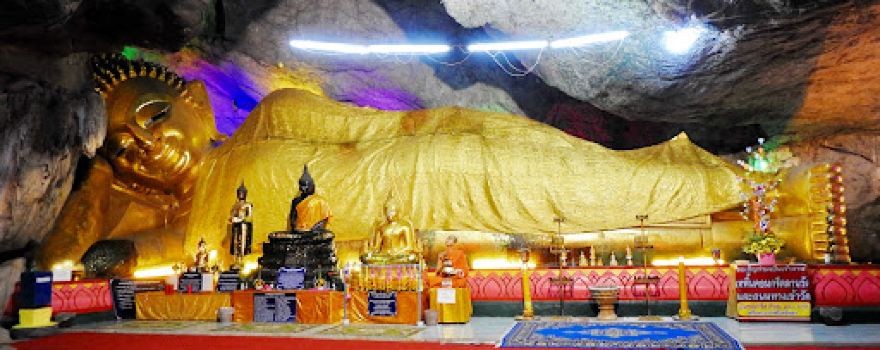 Wat Khao Tham Thalu