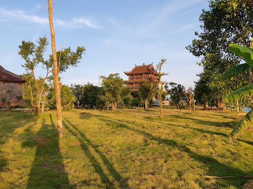 Chùa Vàng