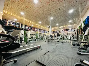 Nik Health Club