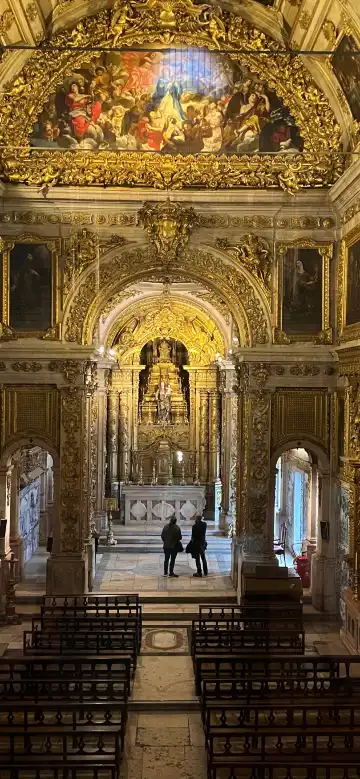 Hotels near National Tile Museum