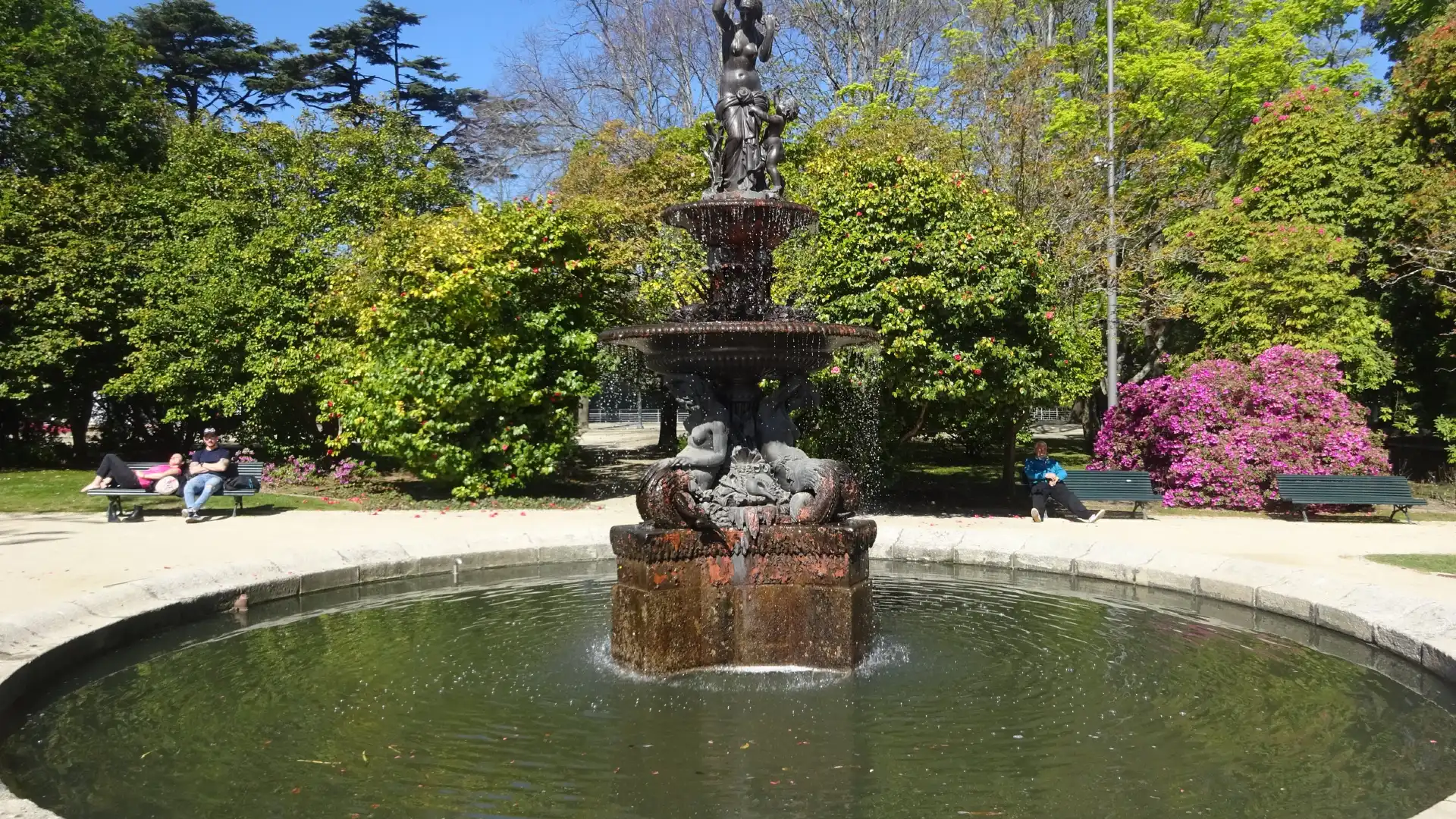 Hoteles cerca de Jardines del Palacio de Cristal