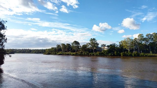 Rocks Riverside Park
