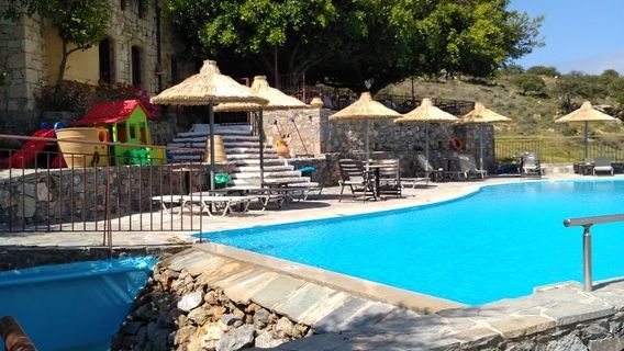 Arolithos Traditional Cretan Village