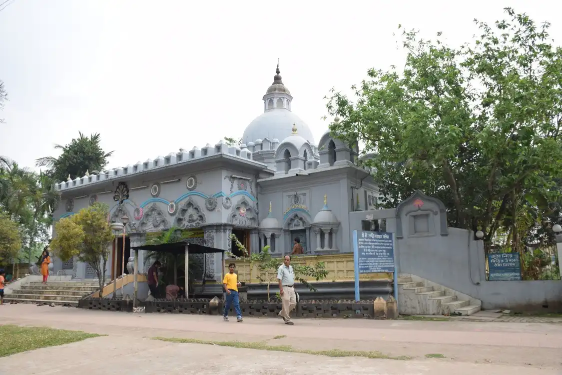 Hotels near Uma Maheshwar Temple