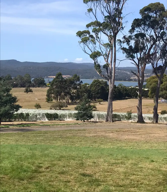 Gravelly Beach