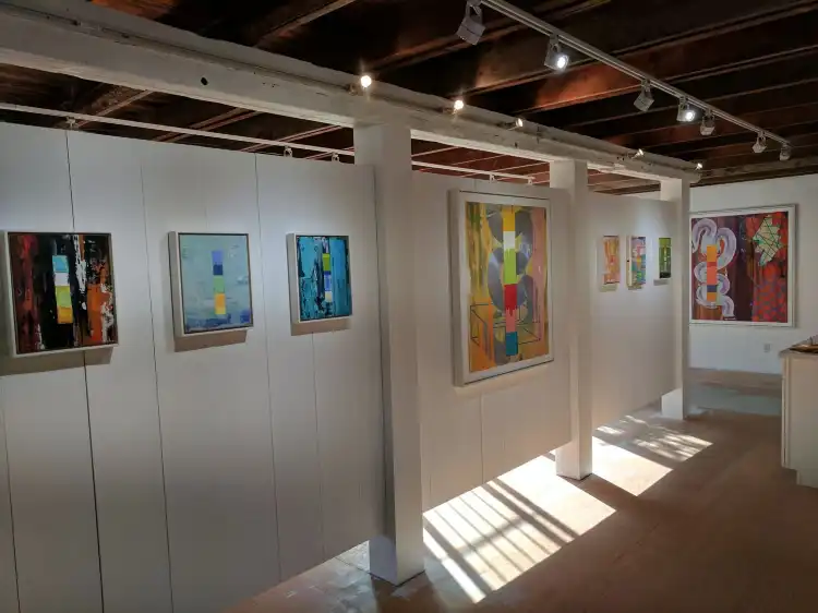 Hotels in Bloomfield