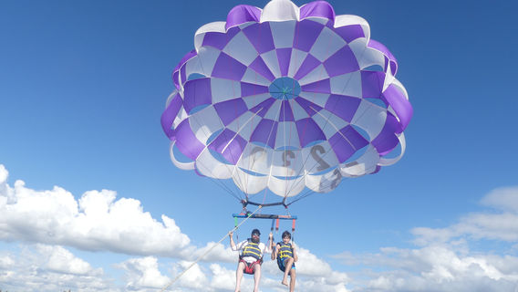 Ranalli Parasail