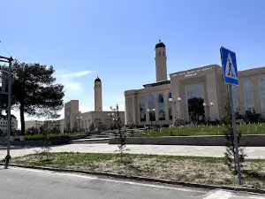 Hakim Termiziy masjidi