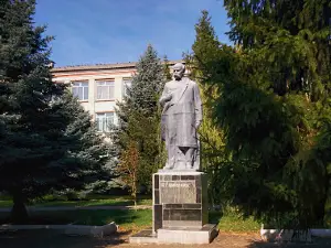 Monument to Taras Shevchenko