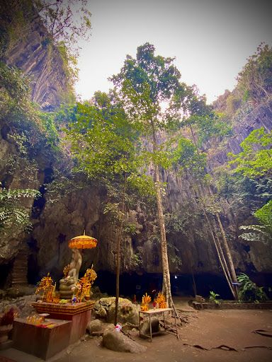 Kampong Trach Water Cave