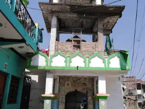 Noori Masjid