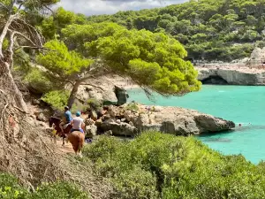 Menorca a Cavall (obert tot l'any) Recorregut per camins privats i camins de cavalls.