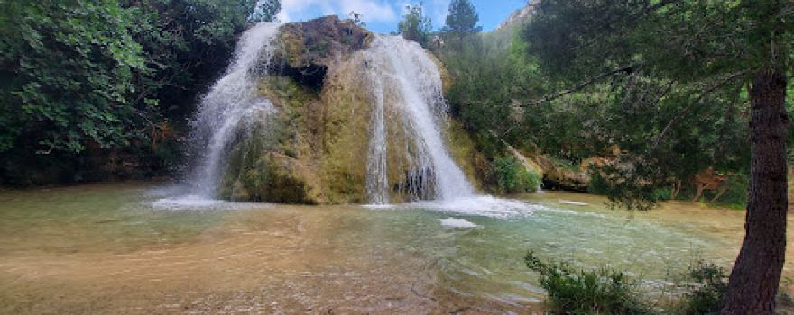 Tres Cascadas