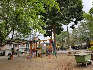 Laureles. Park
