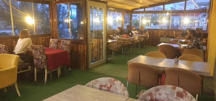 Genius Cafe Oyun Salonu&Bilardo