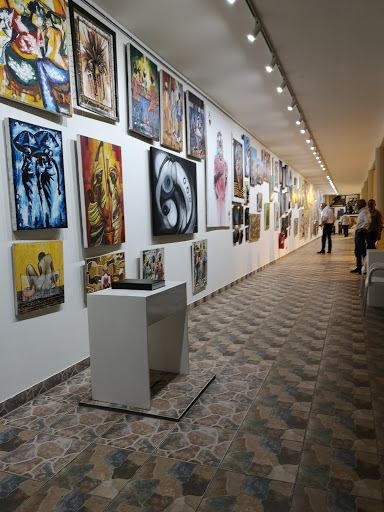 Fly Cabinda Pointe Noire