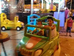 Disneyland Mela Orient Club Maidan