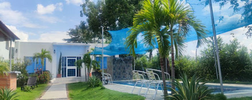 Piscina Balneario Tropical Star