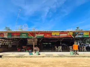 Rumah Terbalik Kalbar