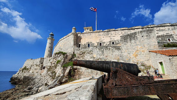 Faro Castillo del Morro