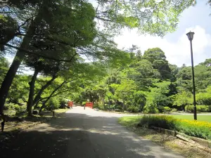 Yahiko Park