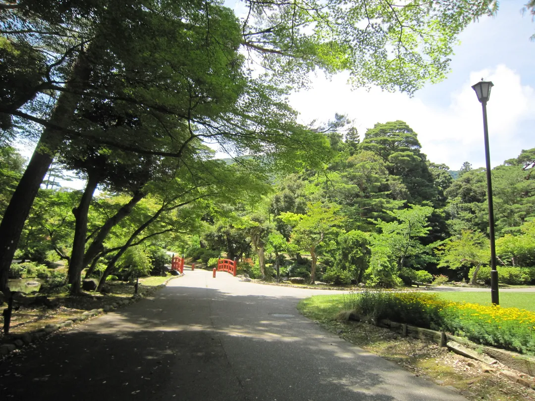 1_Yahiko Park