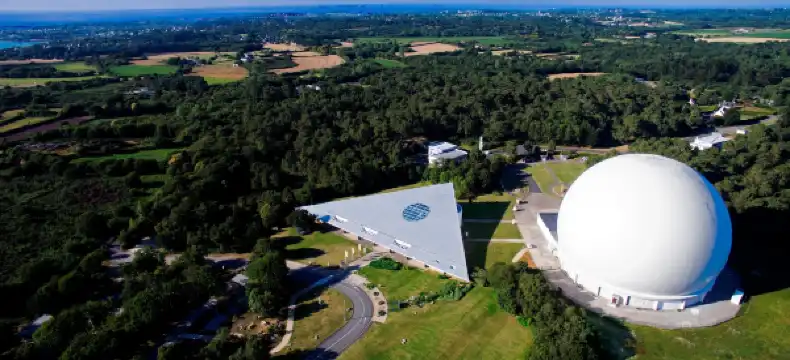 普勒默博杜住宿飯店