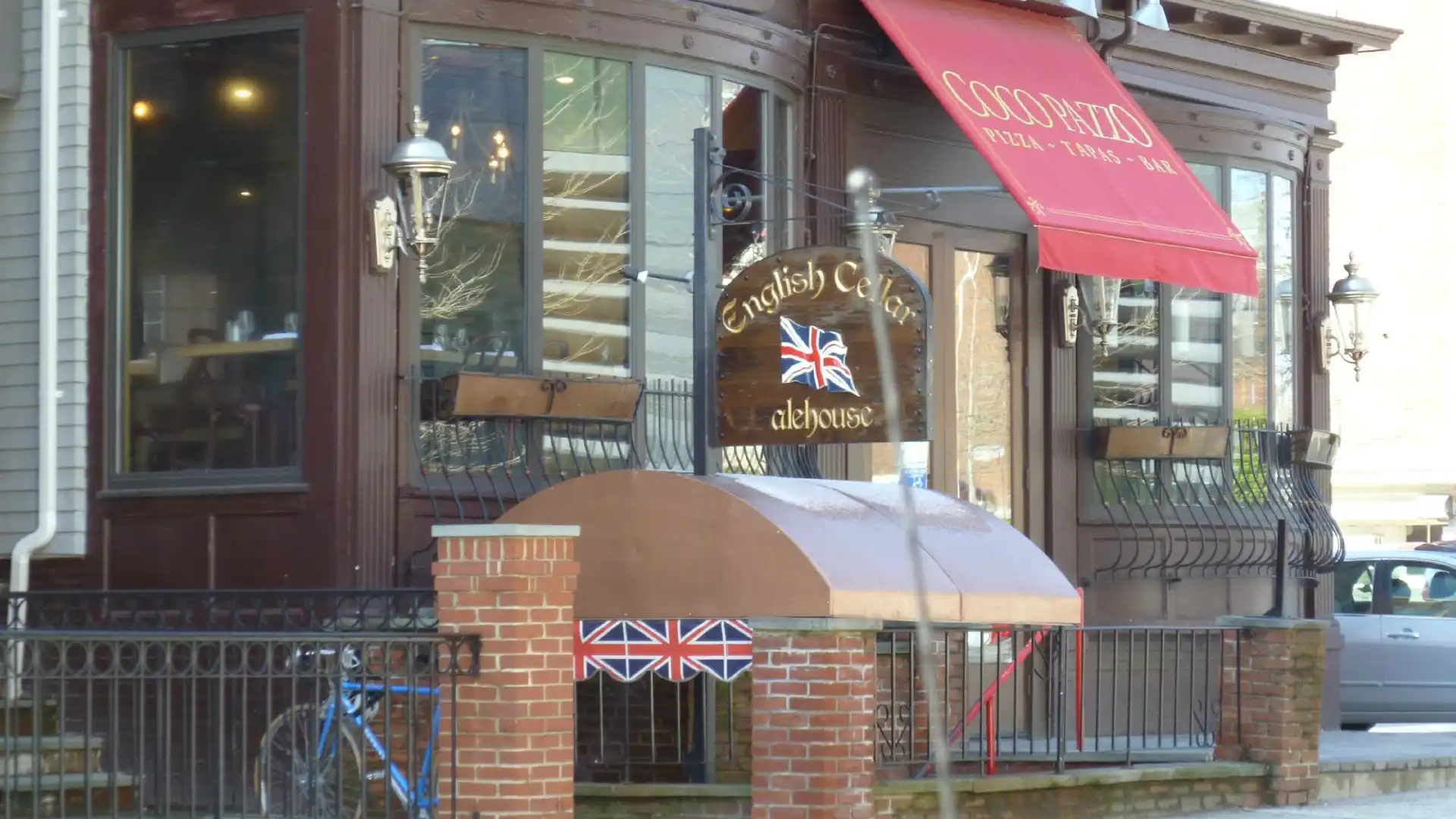 Hotels near Thayer St