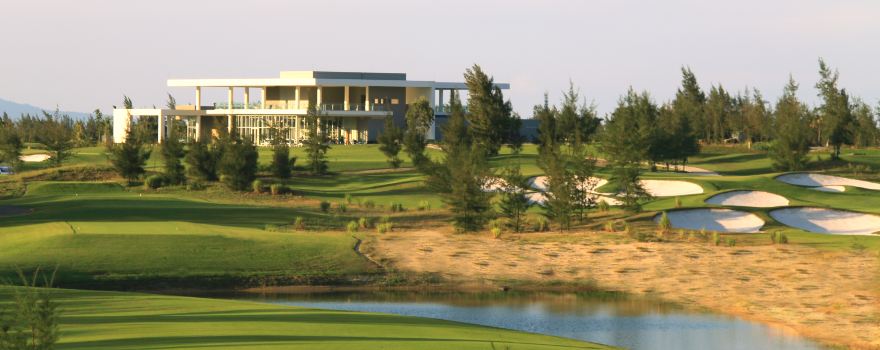 Montgomerie Links